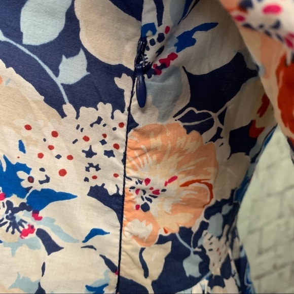 Jane and Delancey Floral Top - Picture 4 of 6